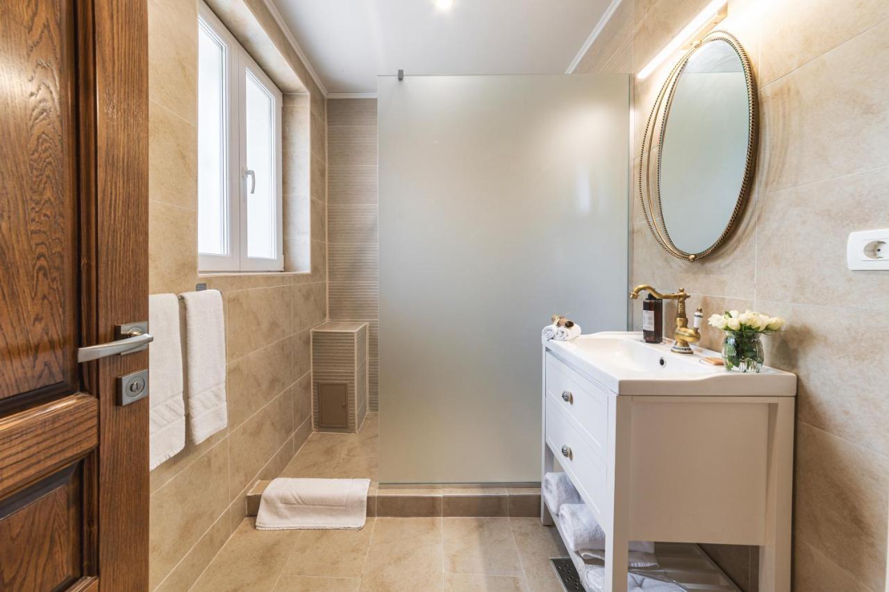 Nikolas Haus Braşov Extérieur photo