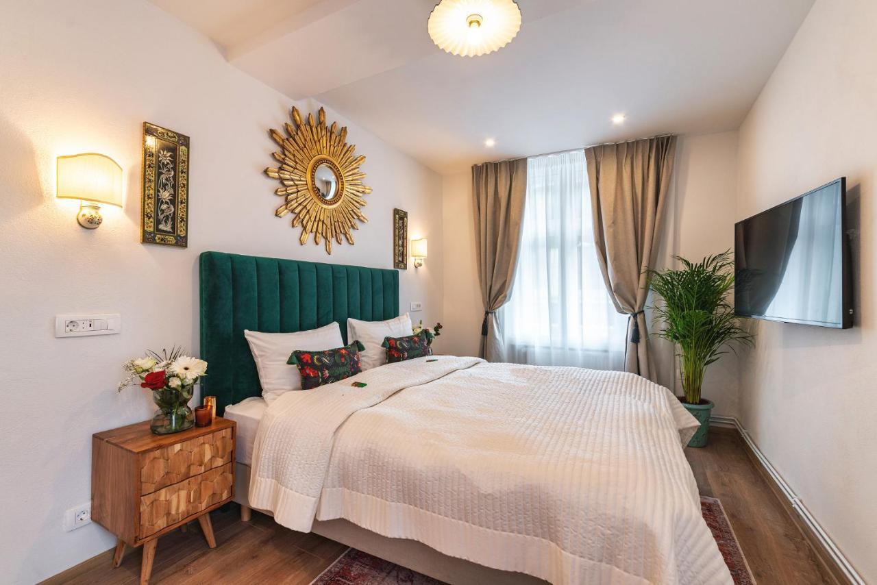 Nikolas Haus Braşov Extérieur photo