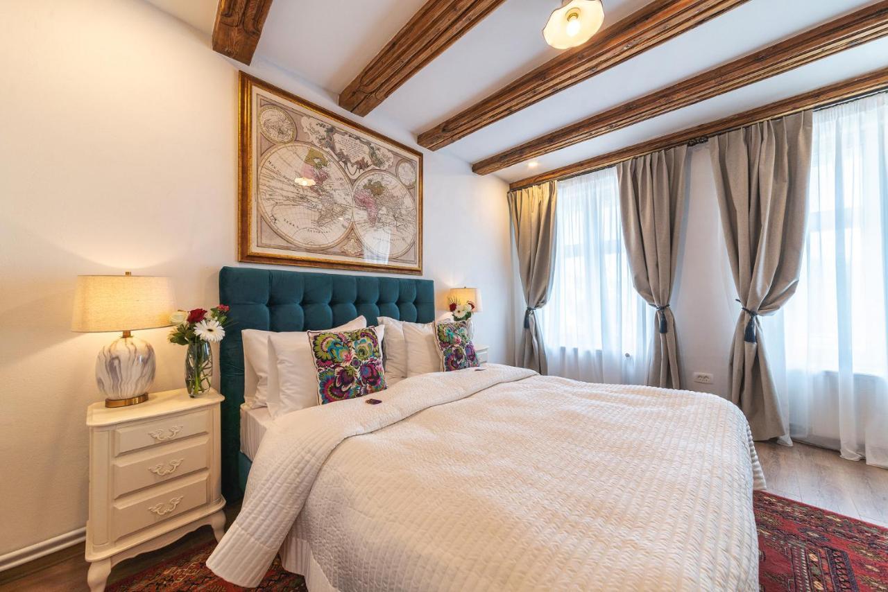 Nikolas Haus Braşov Extérieur photo