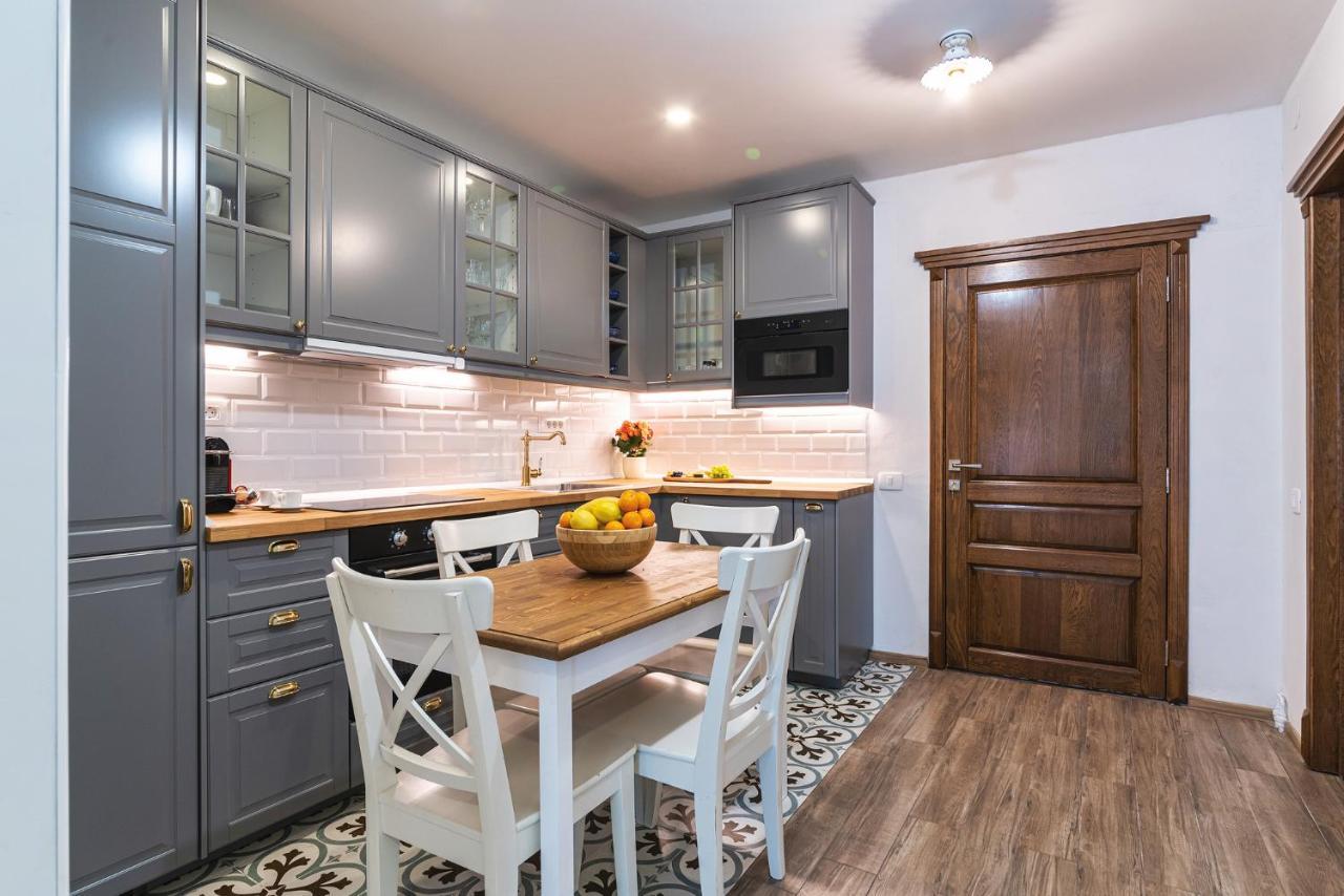Nikolas Haus Braşov Extérieur photo