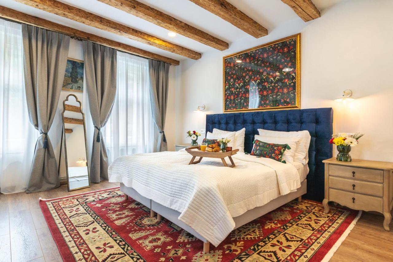 Nikolas Haus Braşov Extérieur photo