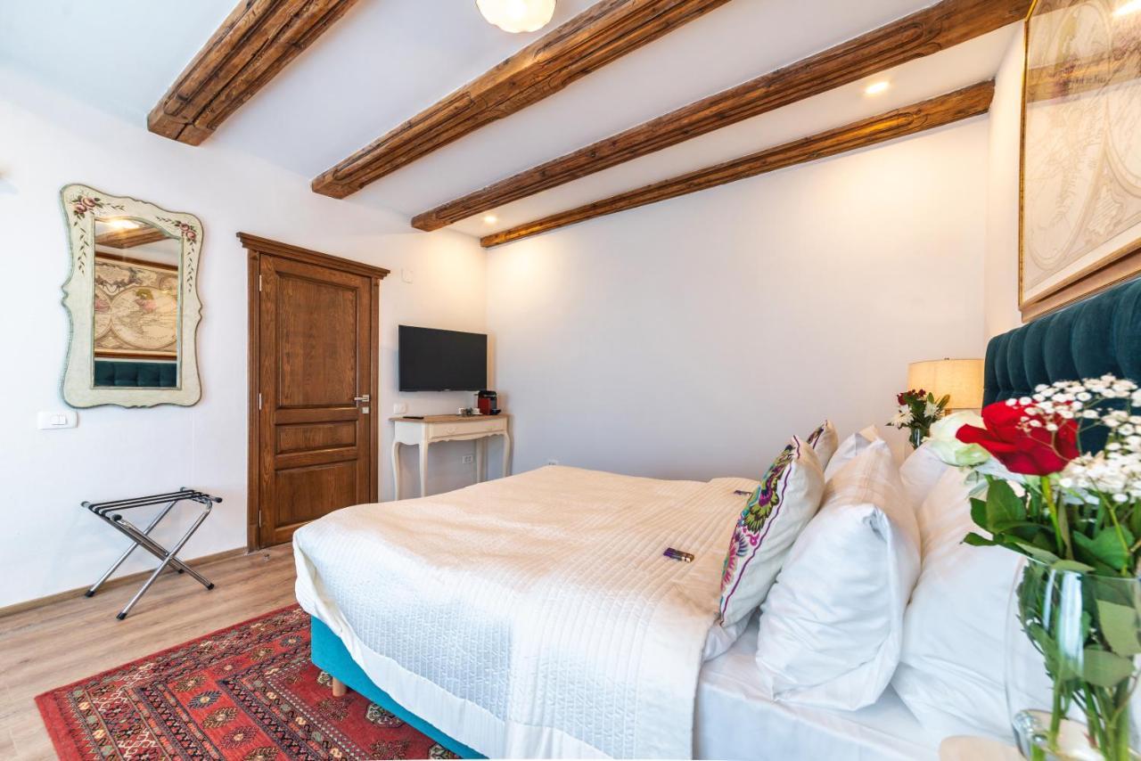 Nikolas Haus Braşov Extérieur photo
